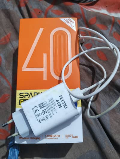 tecno spark 40 pro plus