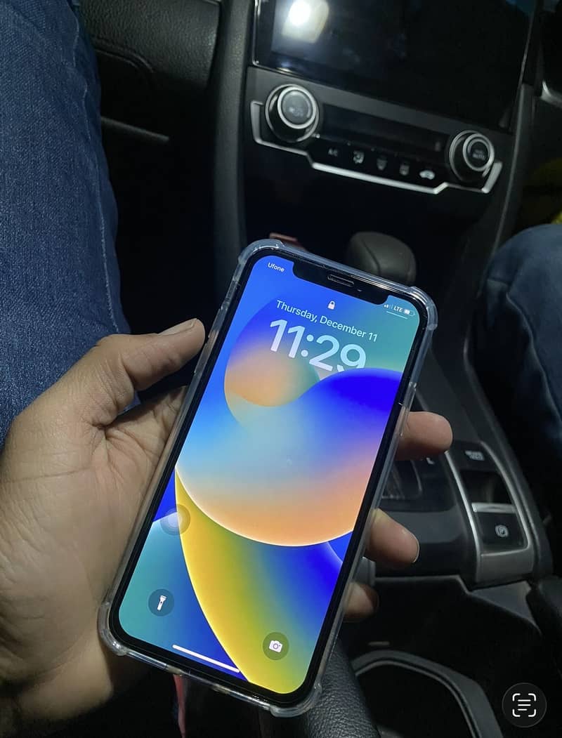 Apple iPhone X 1