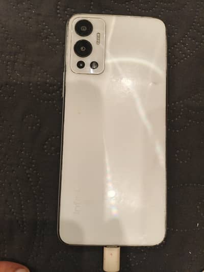 Infinix Hot 12