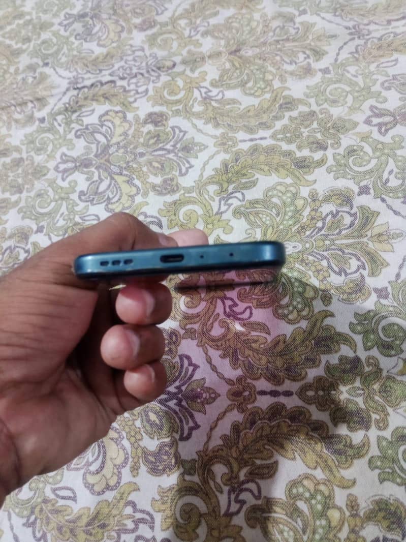 OPPO A6 4