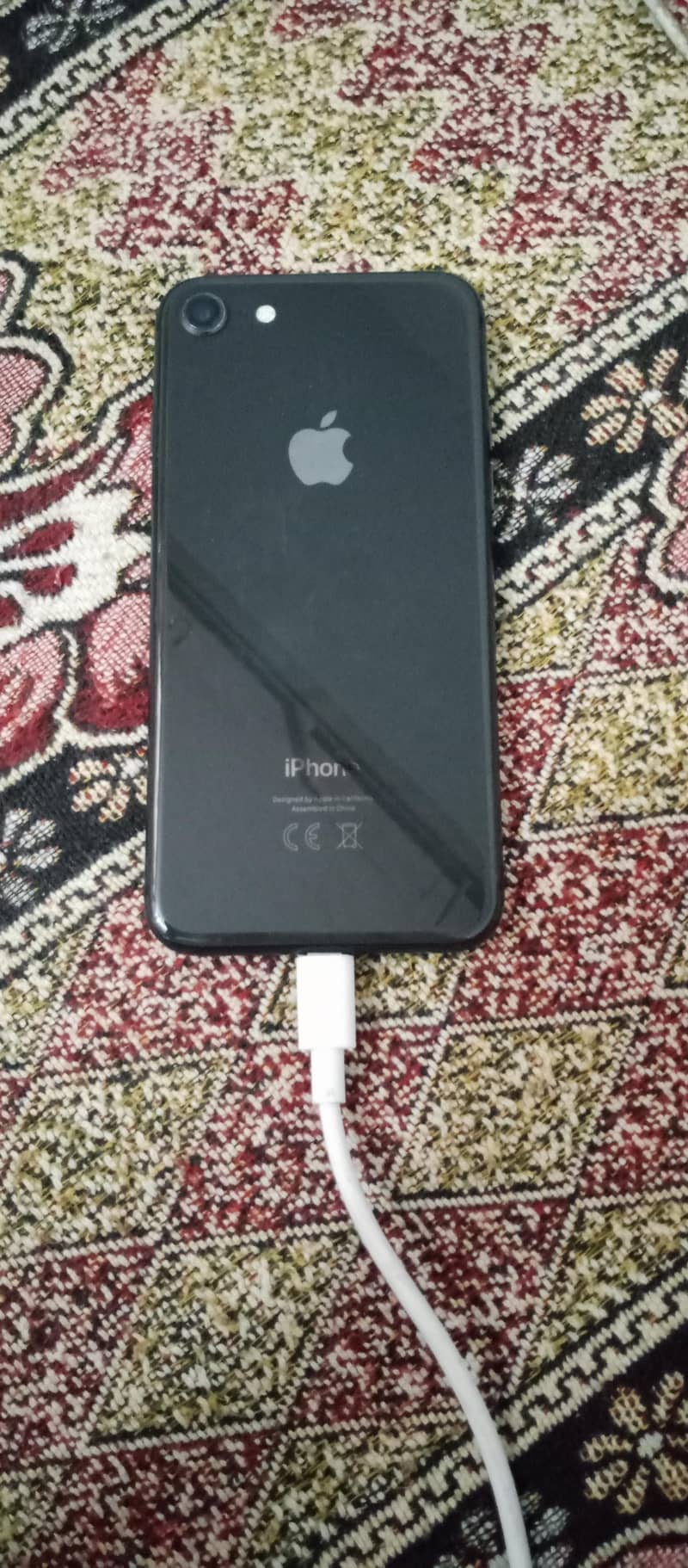 Apple iPhone 8 3