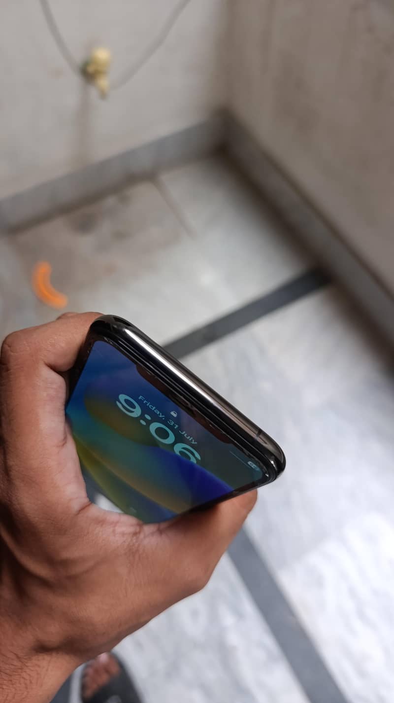 Apple iPhone XS 2