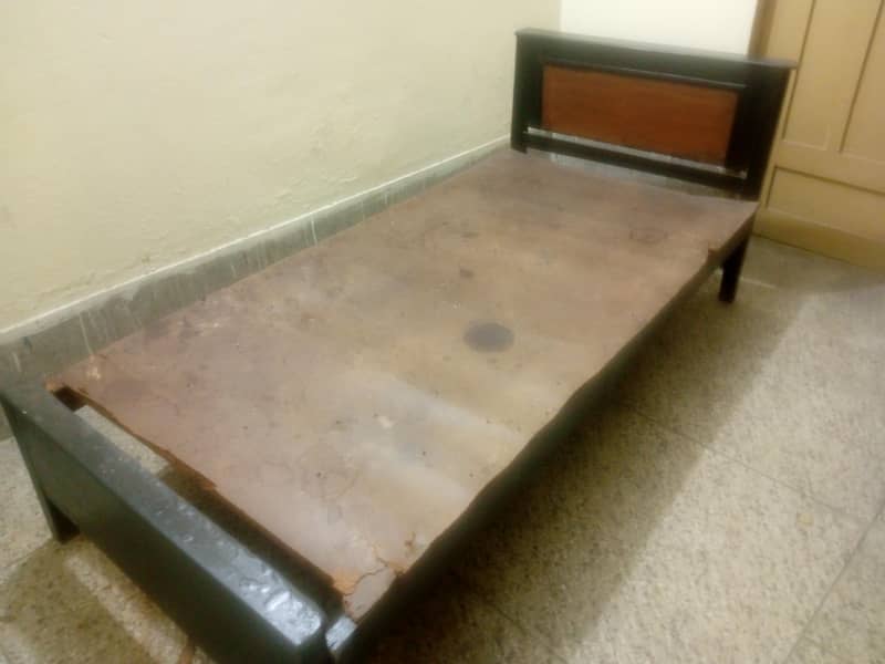 single  Beds 4