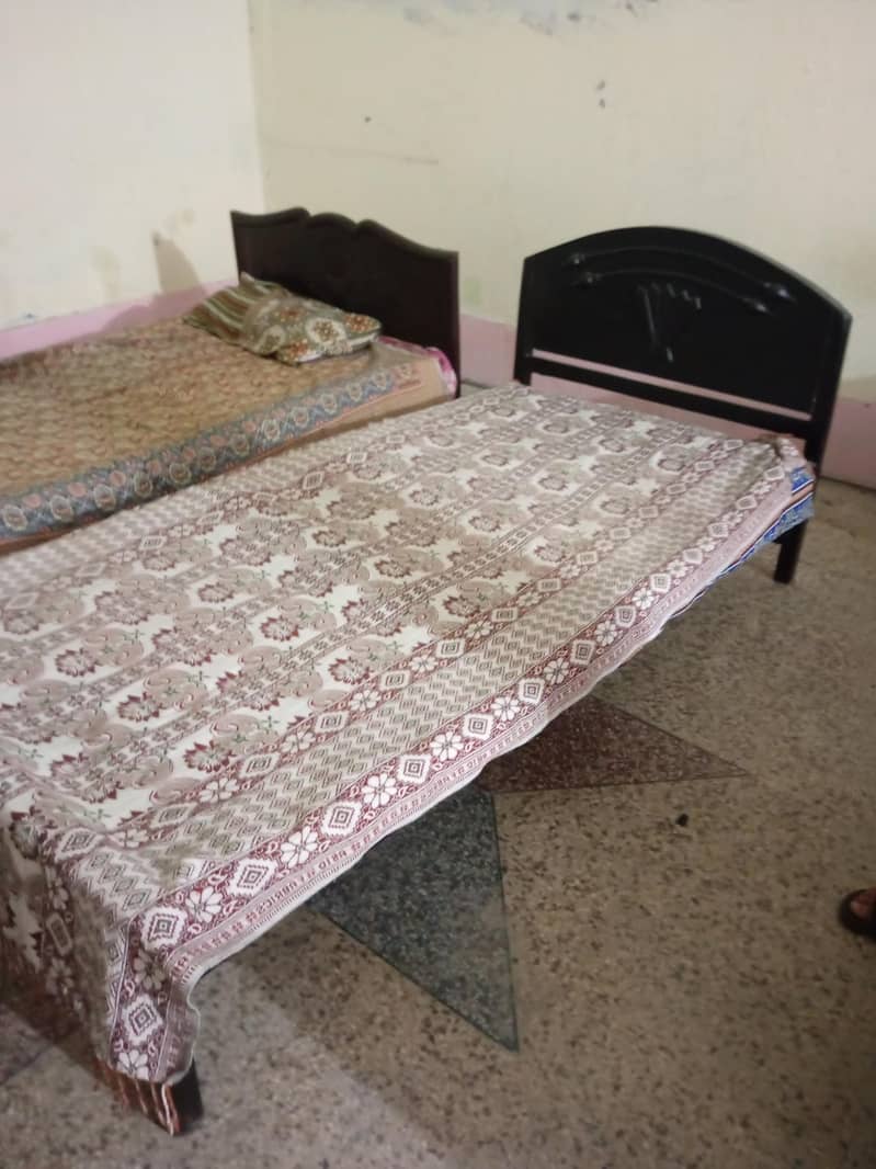 single  Beds 7