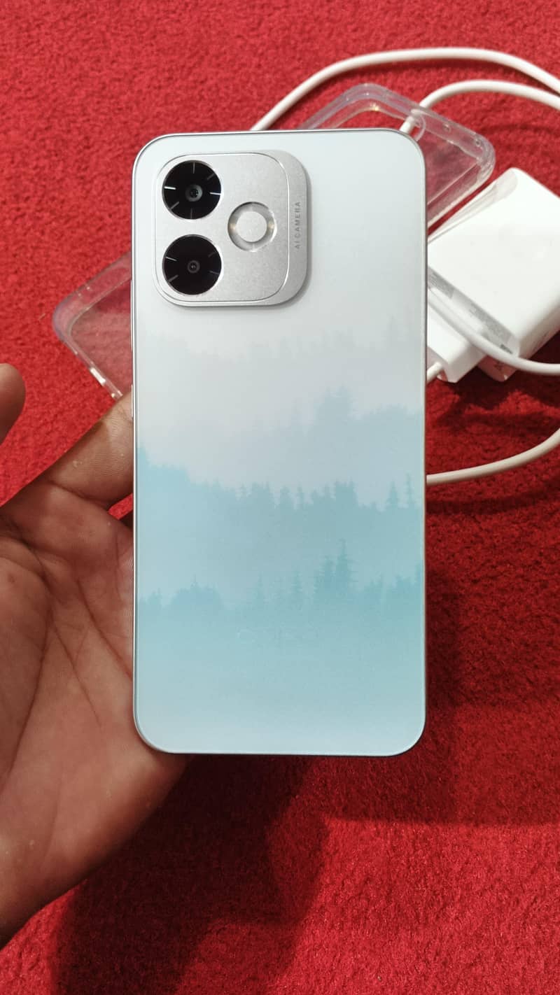 OPPO A6s Pro 0