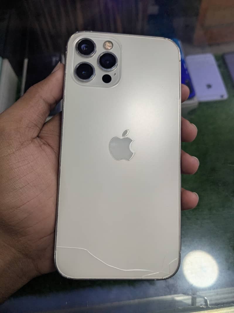 iPhone 12 pro 0