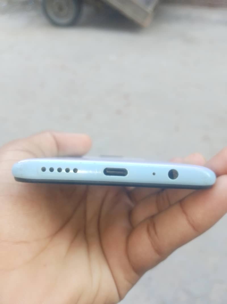 Xiaomi Redmi Note 9 3