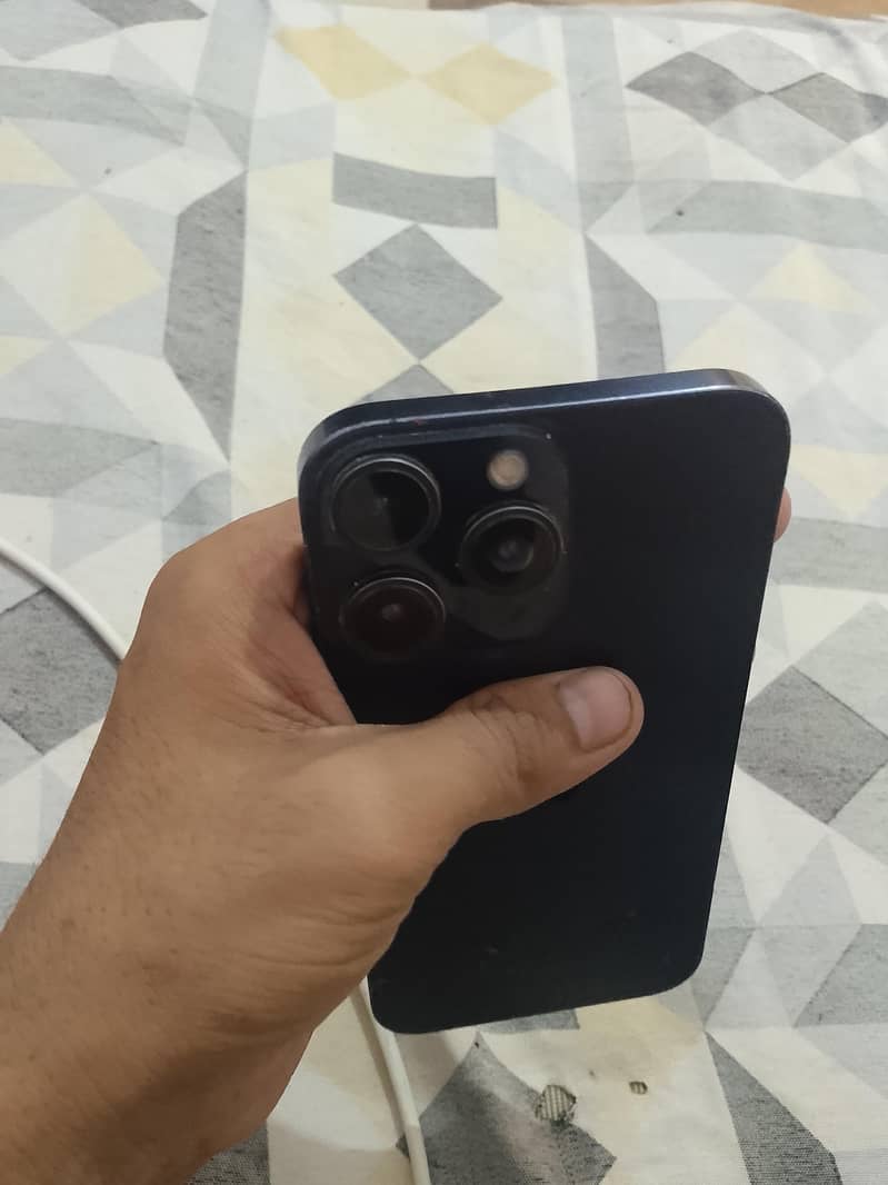 iphone xr convert 4