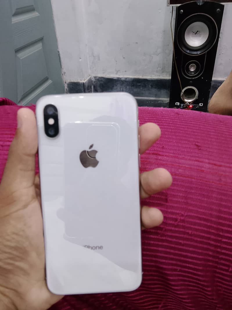 Apple iPhone X 1