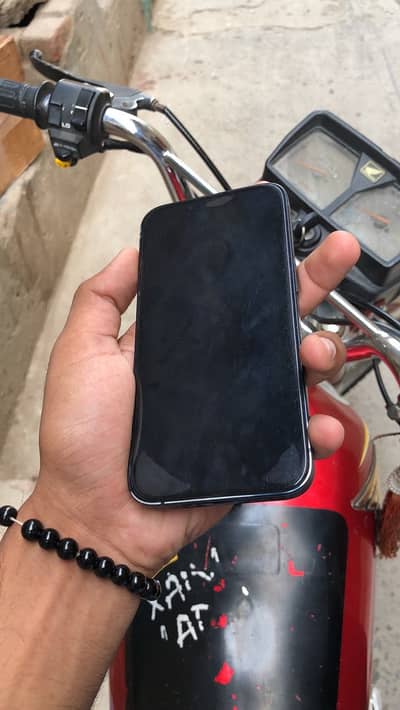 Apple iPhone 14