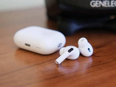 Premium Wireless Earbuds – New & High Quality