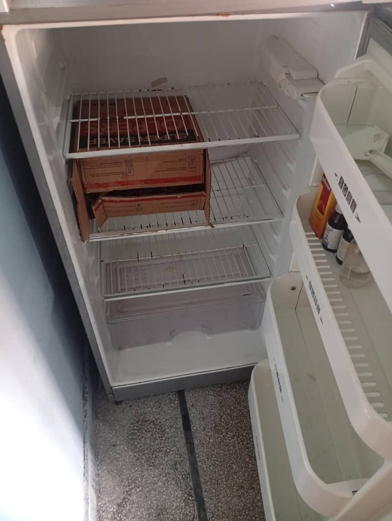 refrigerator 1