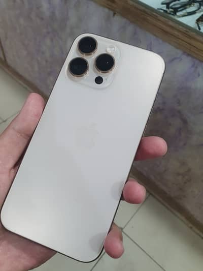 Apple iPhone 16 Pro Max Factory Unlock