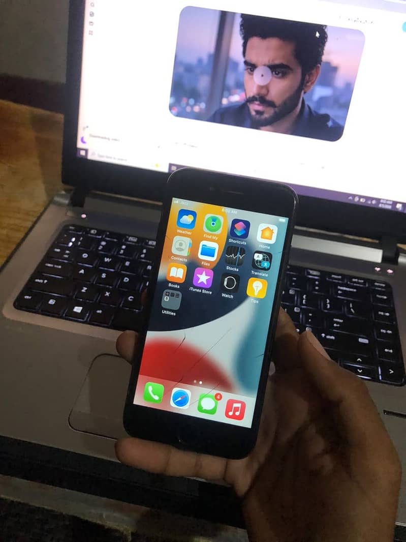 Apple iPhone 7 2