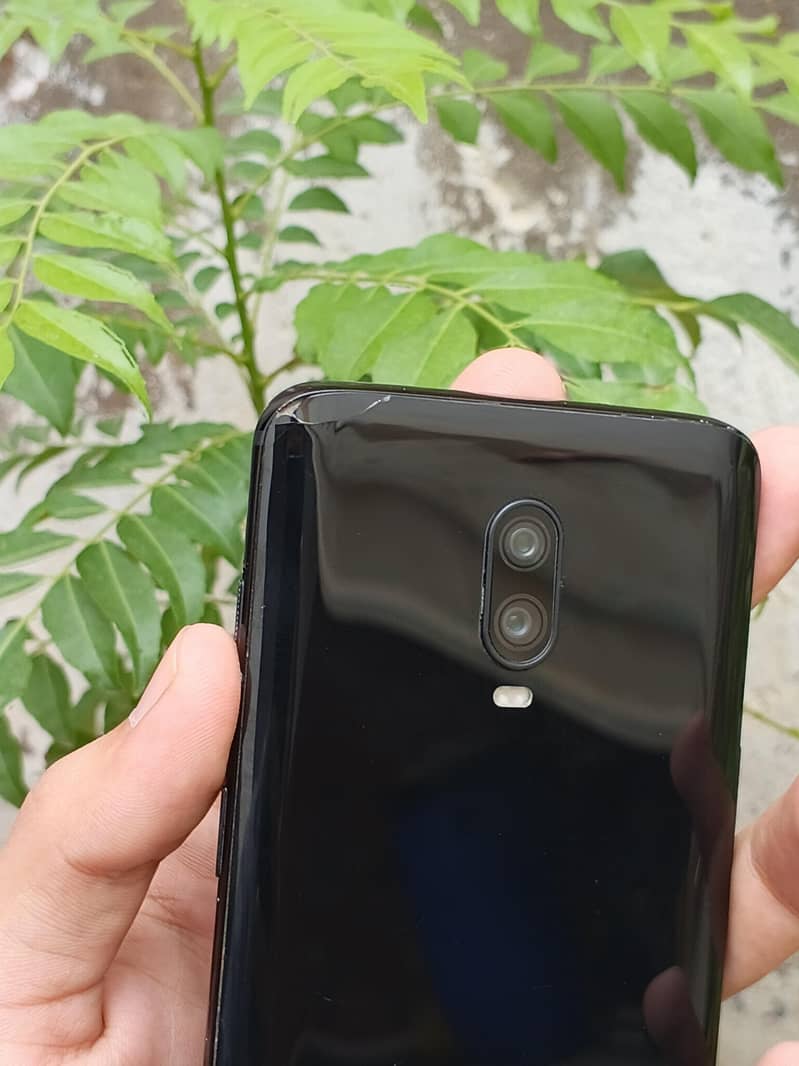 One Plus 6T 2