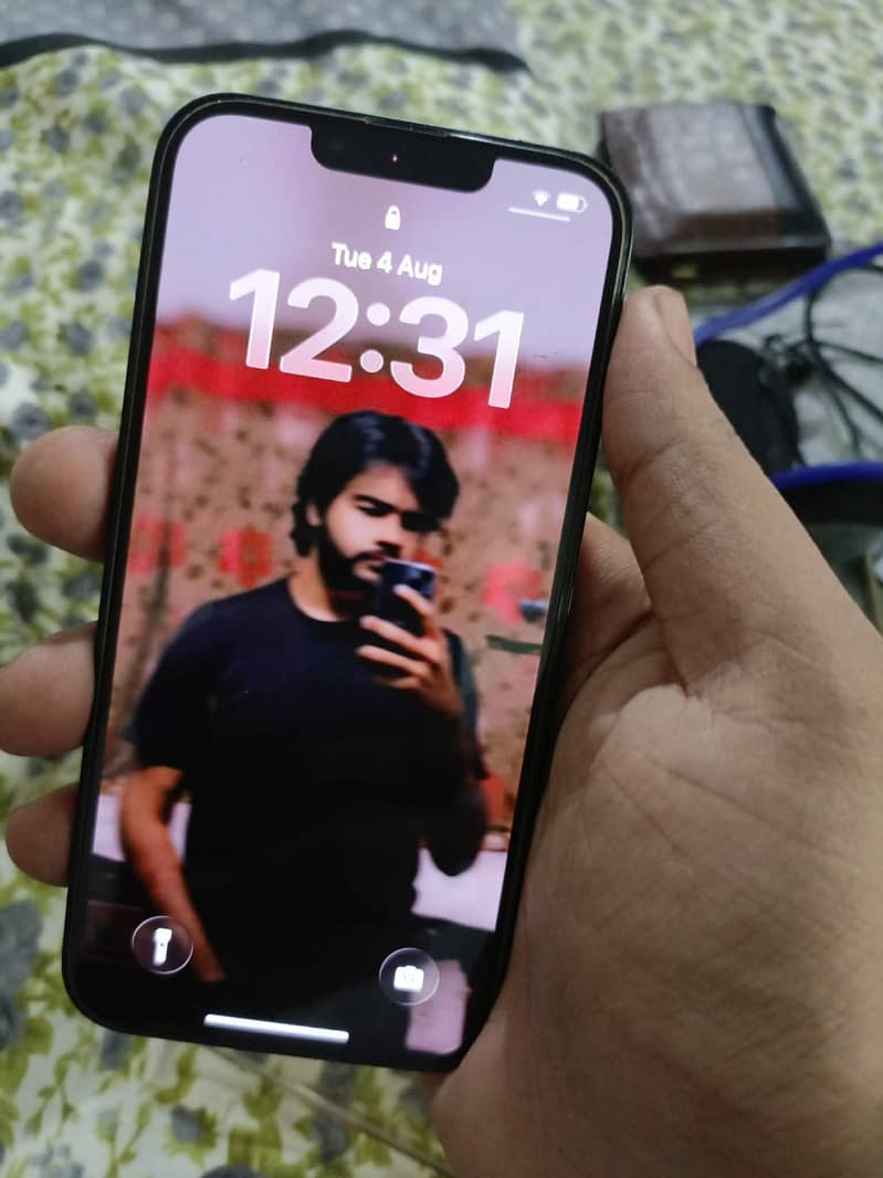 Apple iPhone 14 1