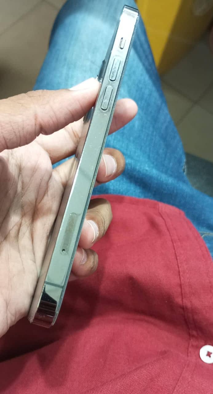 Apple iPhone 12 Pro 5
