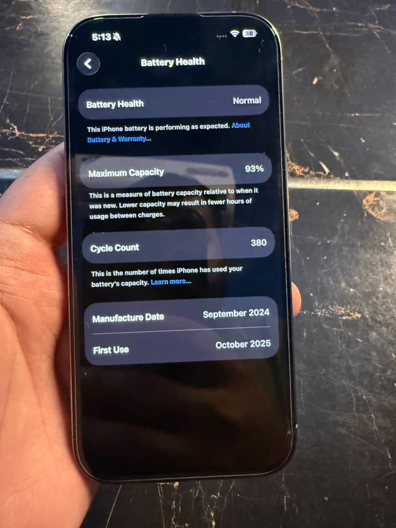 Apple iPhone 16 Pro 6