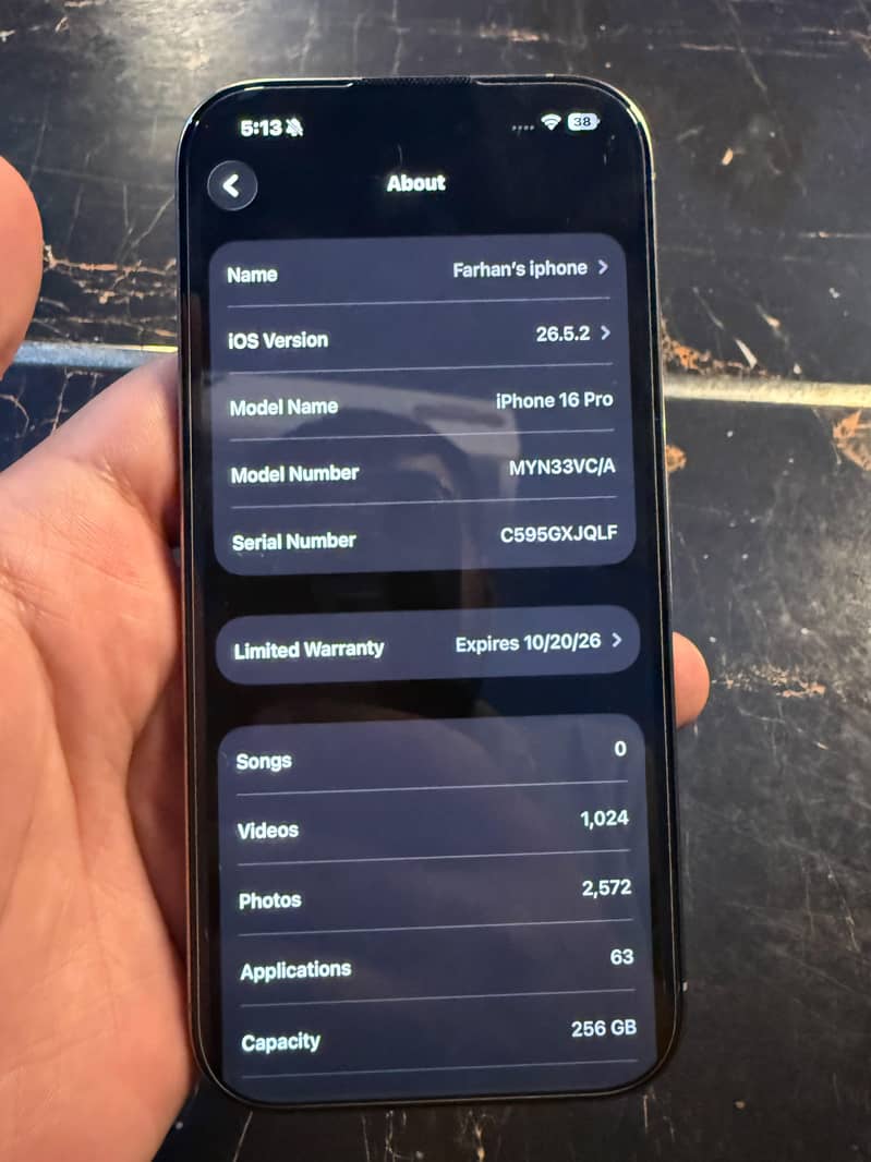 Apple iPhone 16 Pro 8