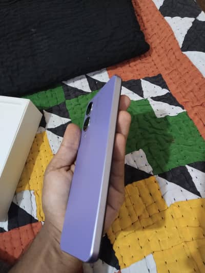 Vivo Y17s