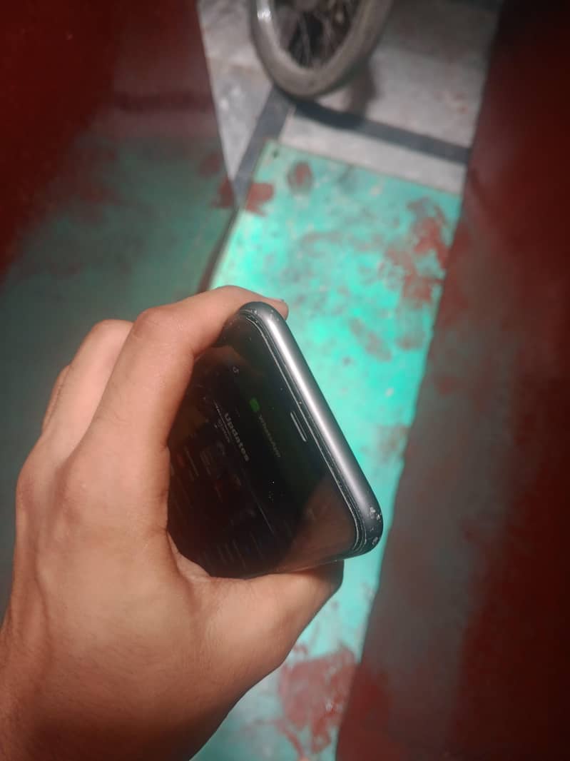 Apple iPhone 11 exchange Android 4