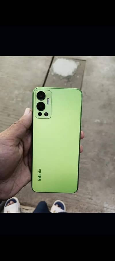 Infinix Hot 12
