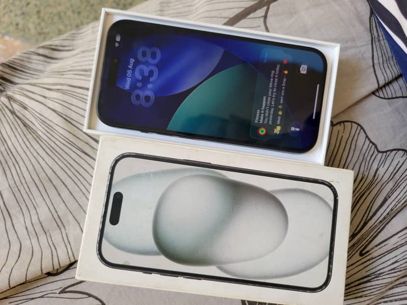 Apple iPhone 15 1
