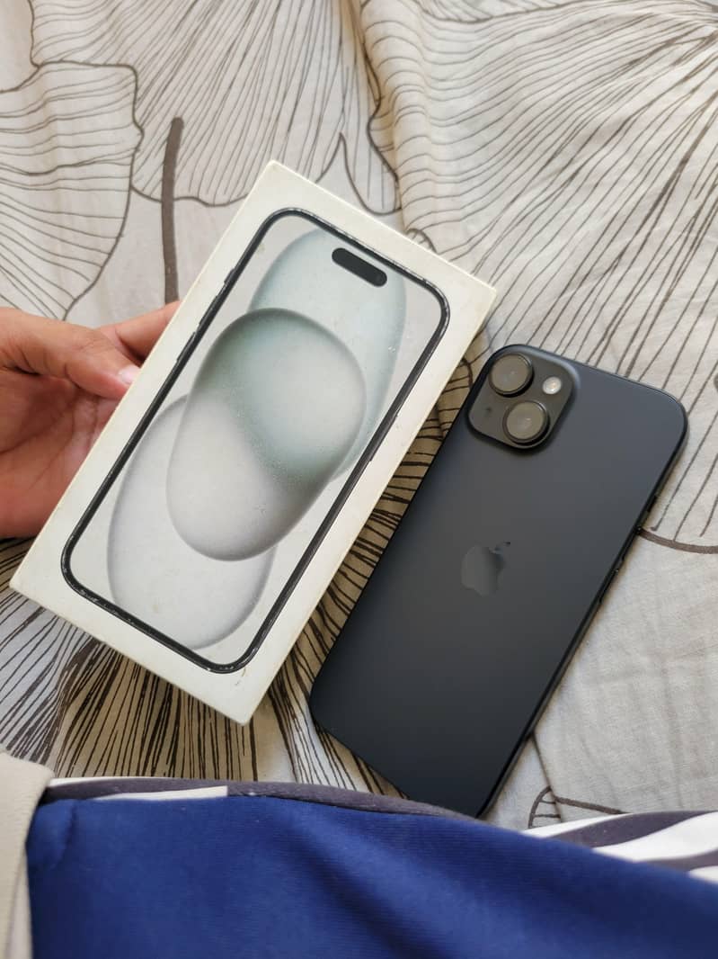 Apple iPhone 15 5
