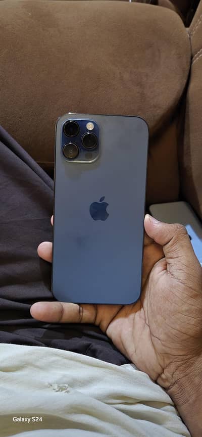 Apple iPhone 12 Pro Max