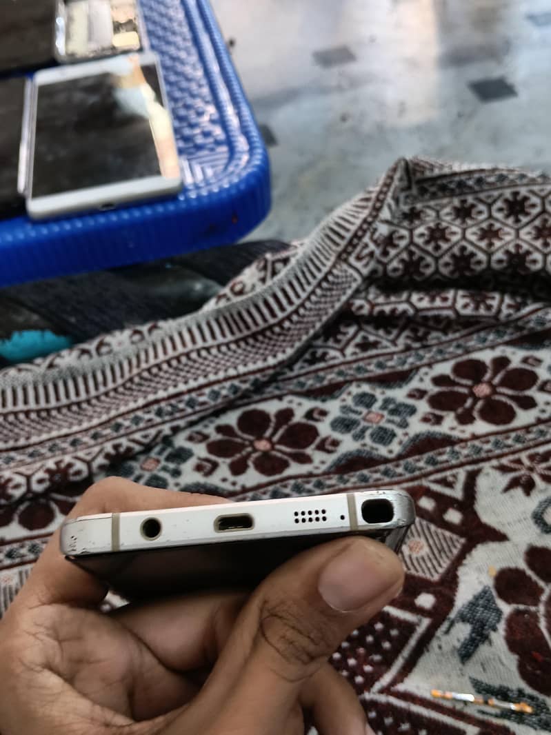 Samsung Mobile Note5 2