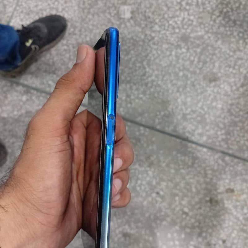 OPPO A54 0