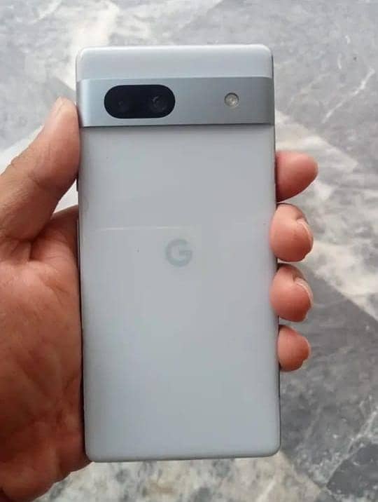 Google Pixel 7a 1