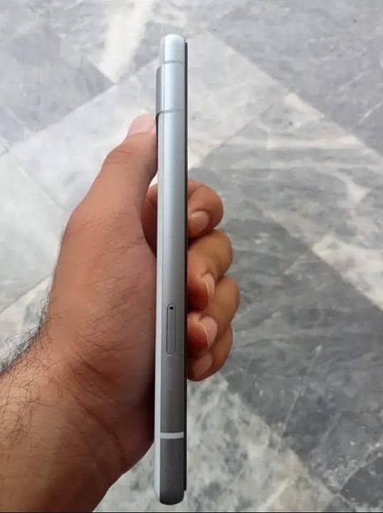 Google Pixel 7a 3
