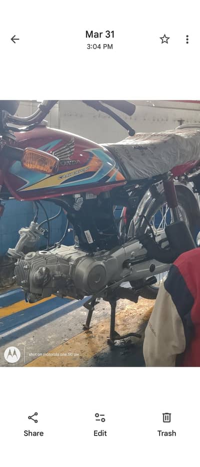 CD 70 honda bike
