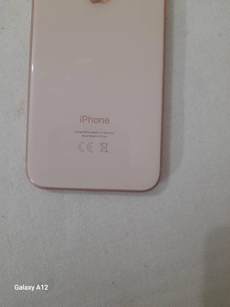 Apple iPhone 8 8