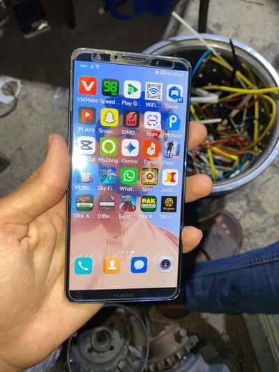 Huawei mate 10 Pro 10 by 10