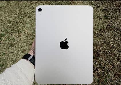 Apple Ipad A16 11th Generation 100% Battery Health 10/10