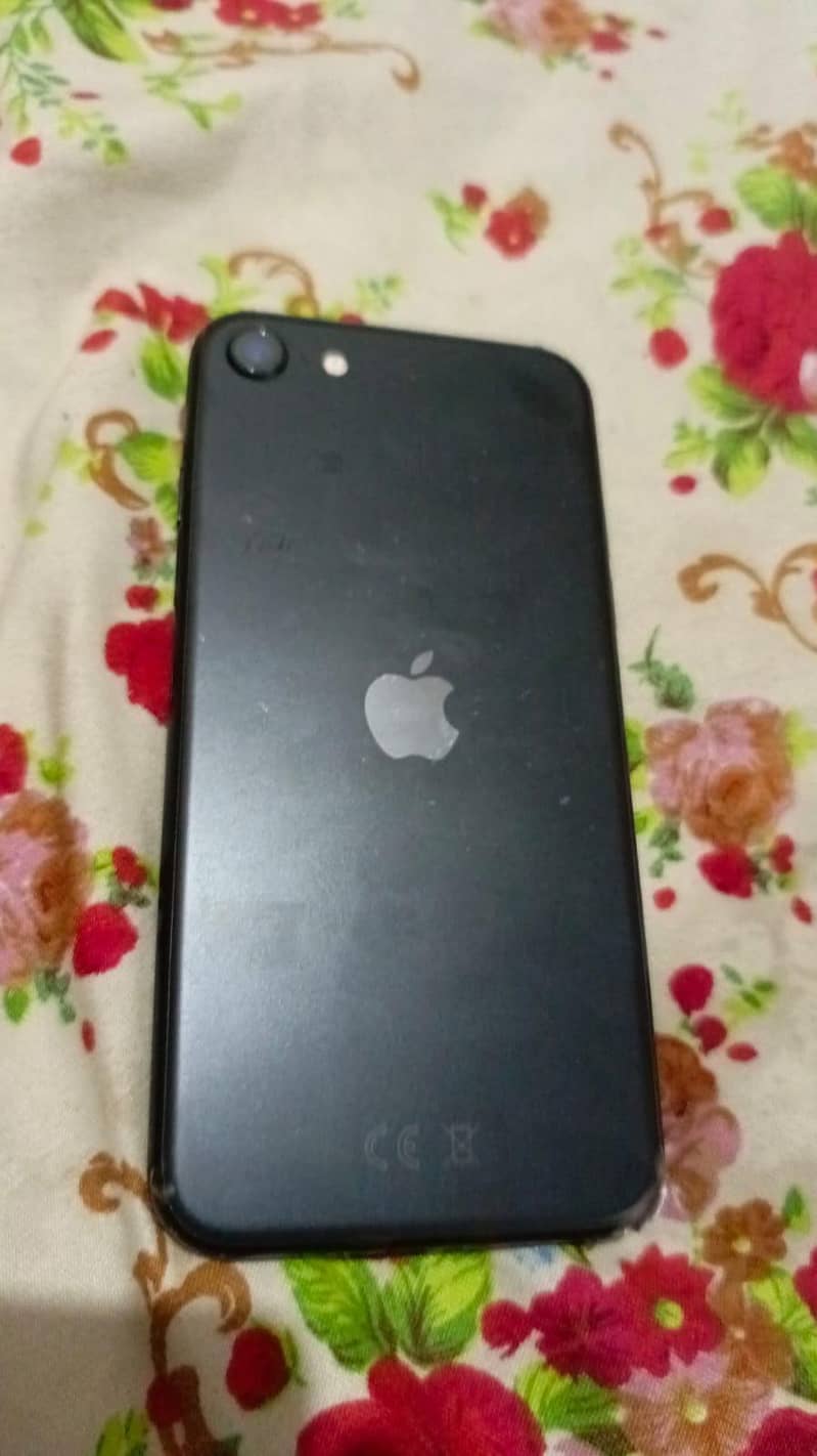 Apple iPhone SE 0