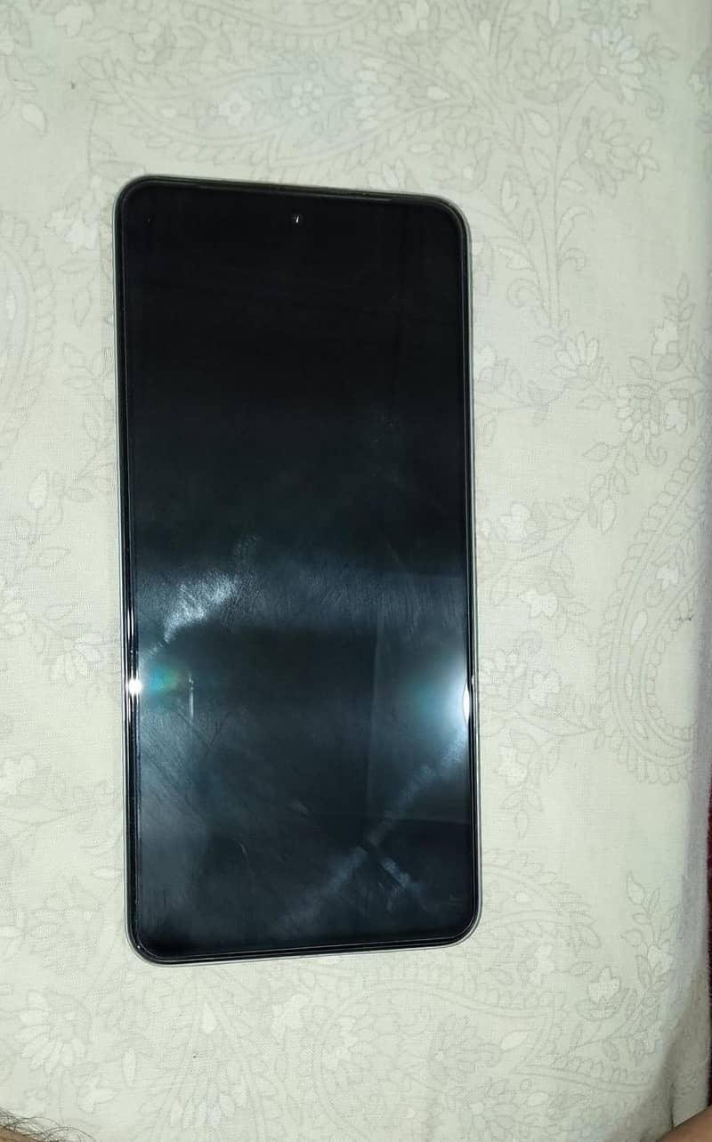Realme 12 Plus 4
