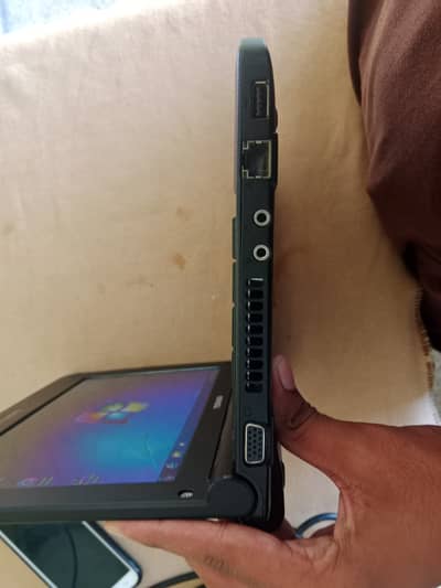 Tohsiba  mini laptop exchange possible