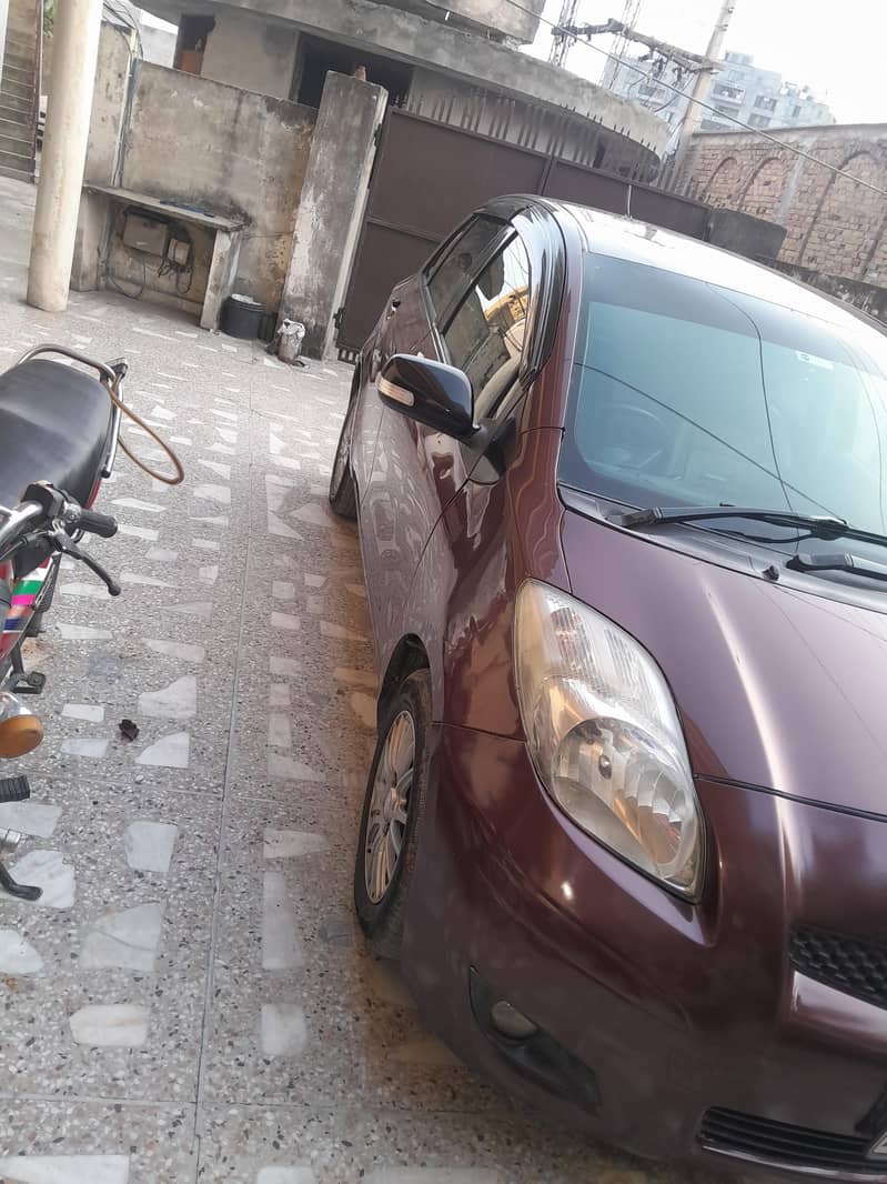 vitz 2010 3