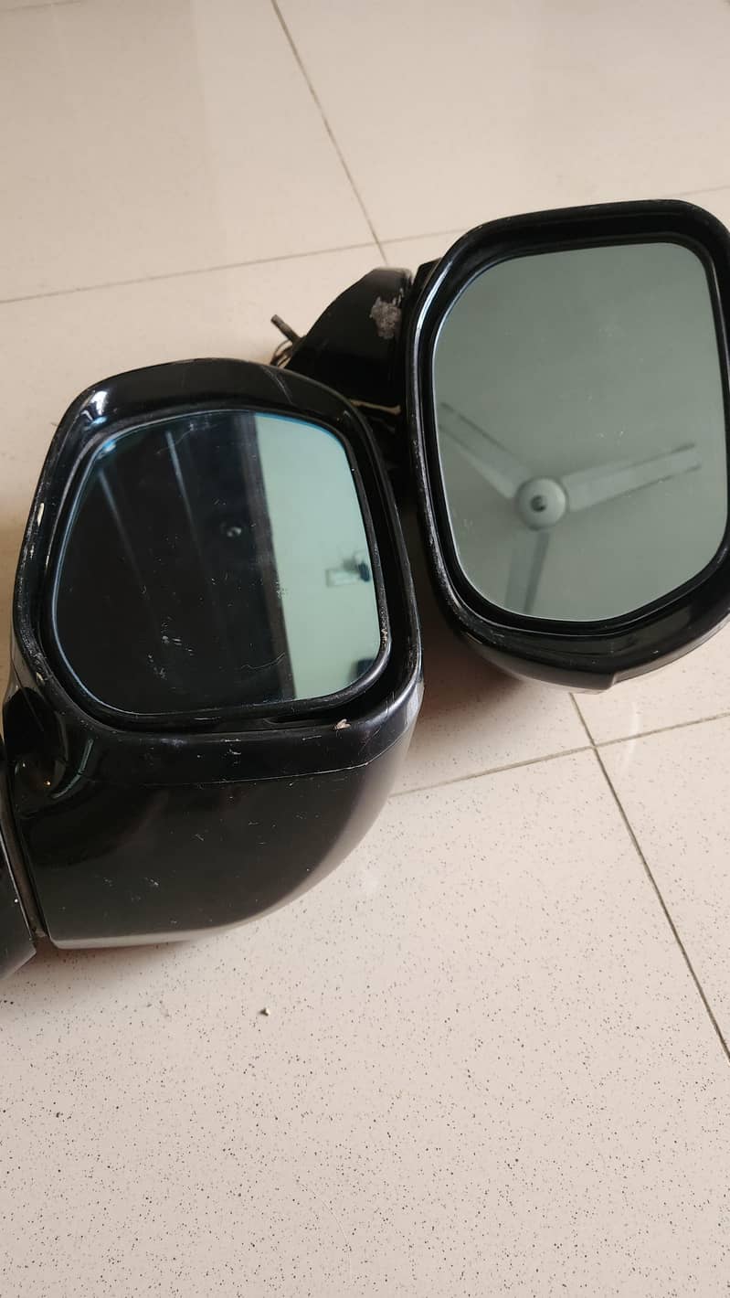 side mirror 2