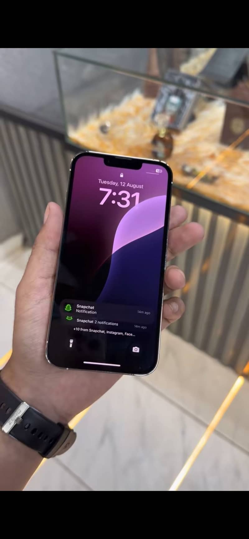 Apple iPhone 13 Pro 0