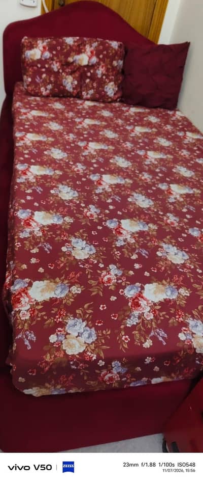 1 queen and 2 single bed  for immediate sale