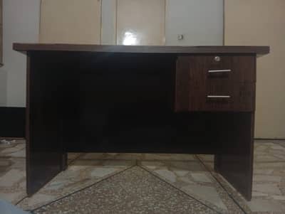 Table and chair for sale