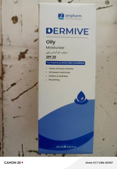 Dermive oily moisturizer