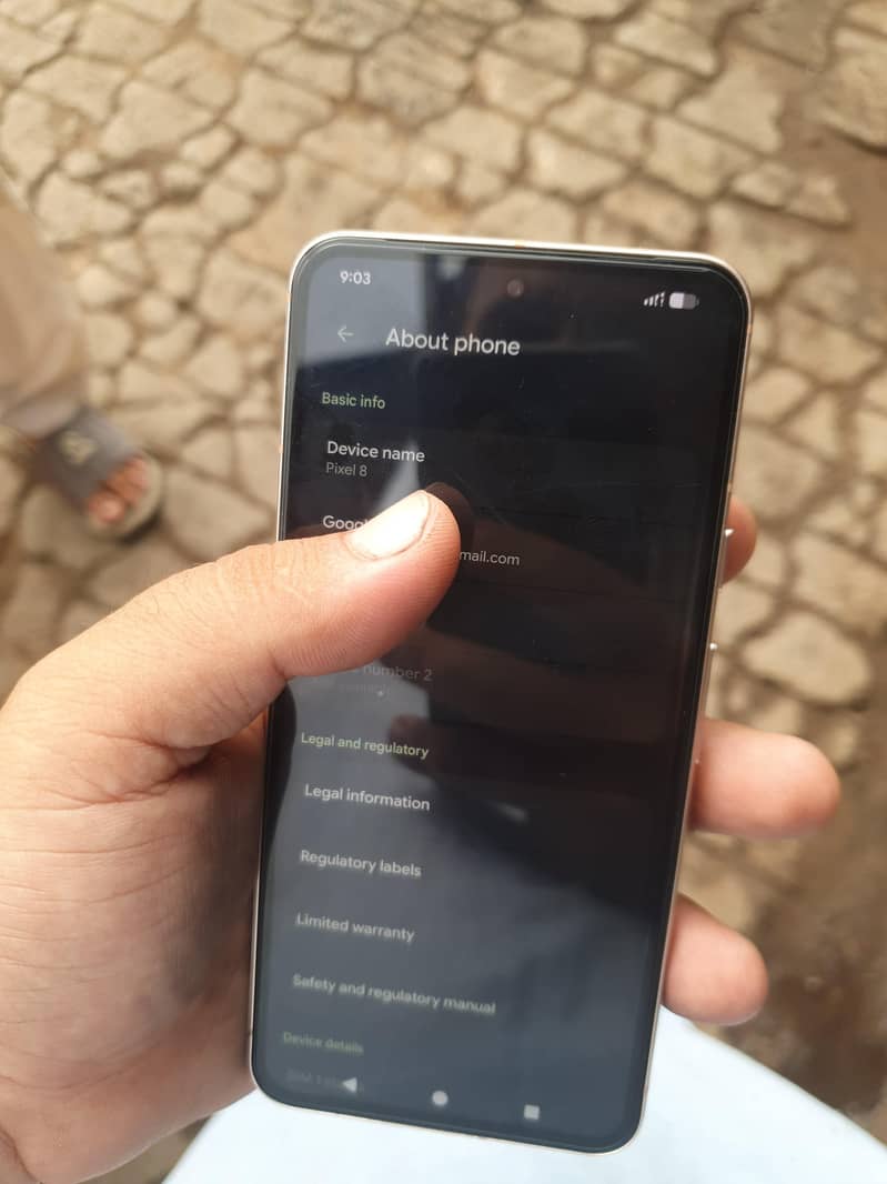 Google Pixel 8 6