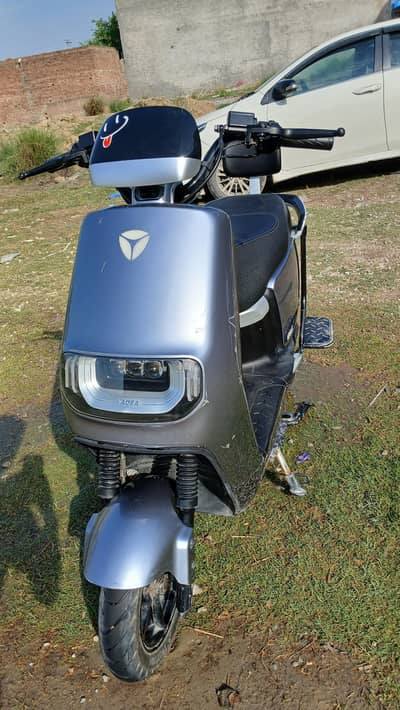Yadea E8S Range Maker | 2024 Model | PPF coated | Well maintained