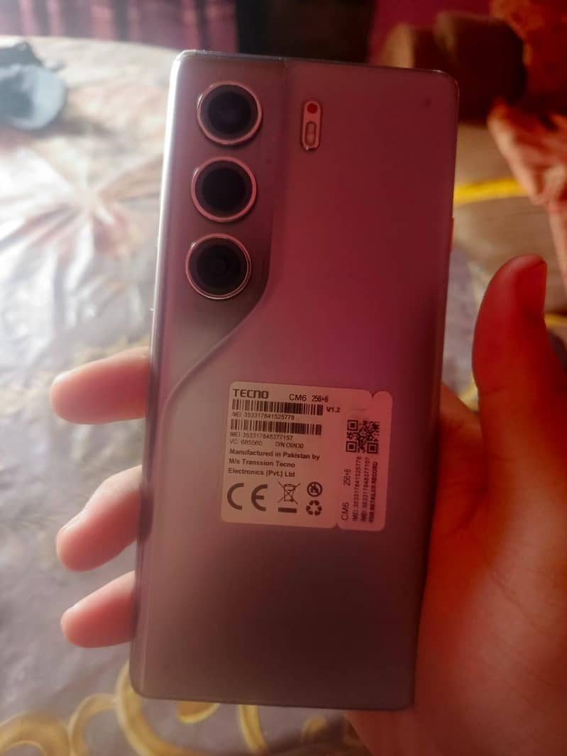 Tecno CAMON 40 Pro 2