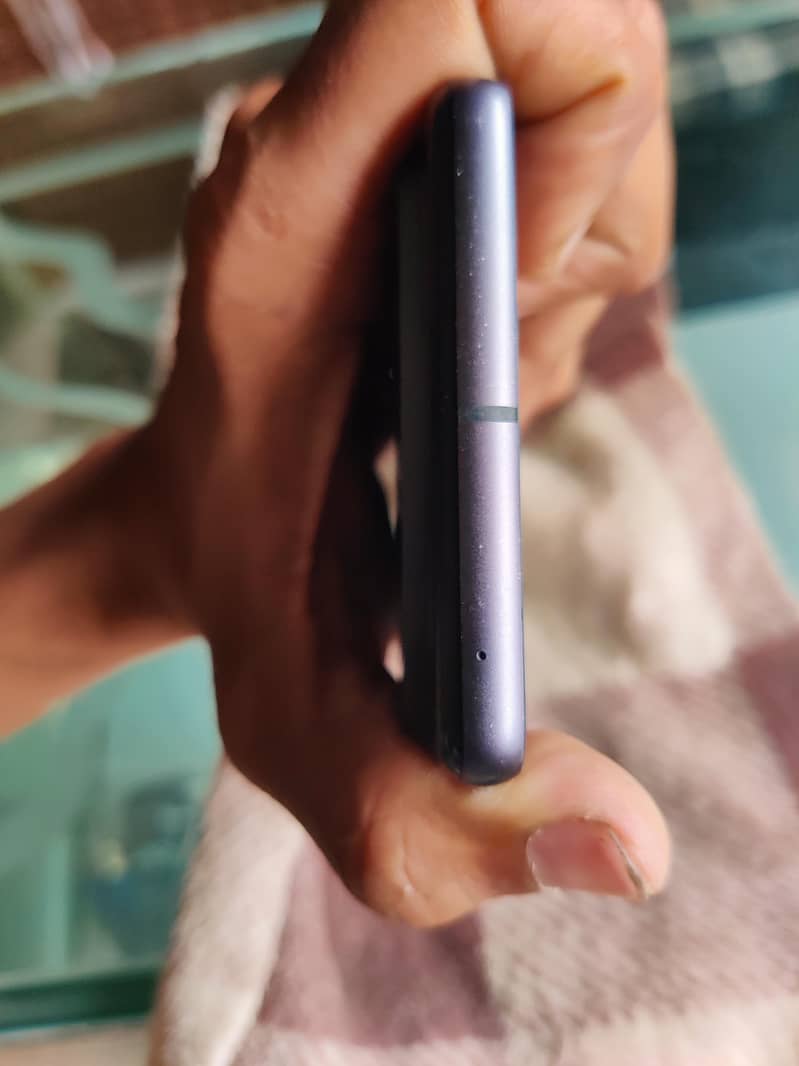 Google pixel 7 4